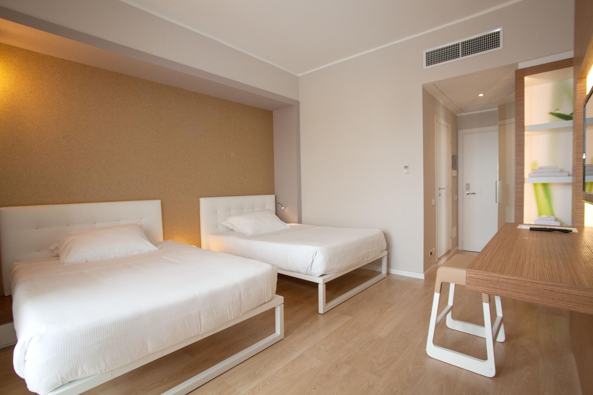 Oxygen Lifestyle Hotel Viserbella di Rimini 외부 사진