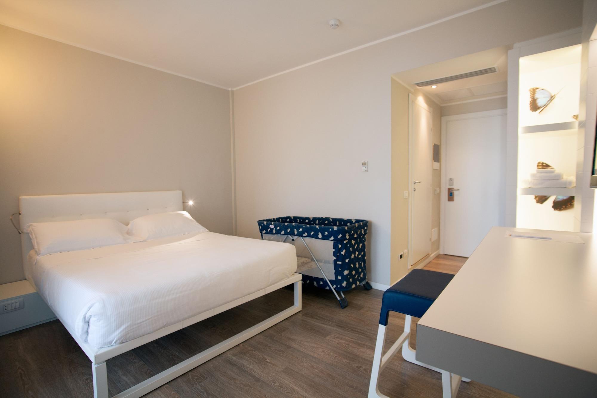 Oxygen Lifestyle Hotel Viserbella di Rimini 외부 사진